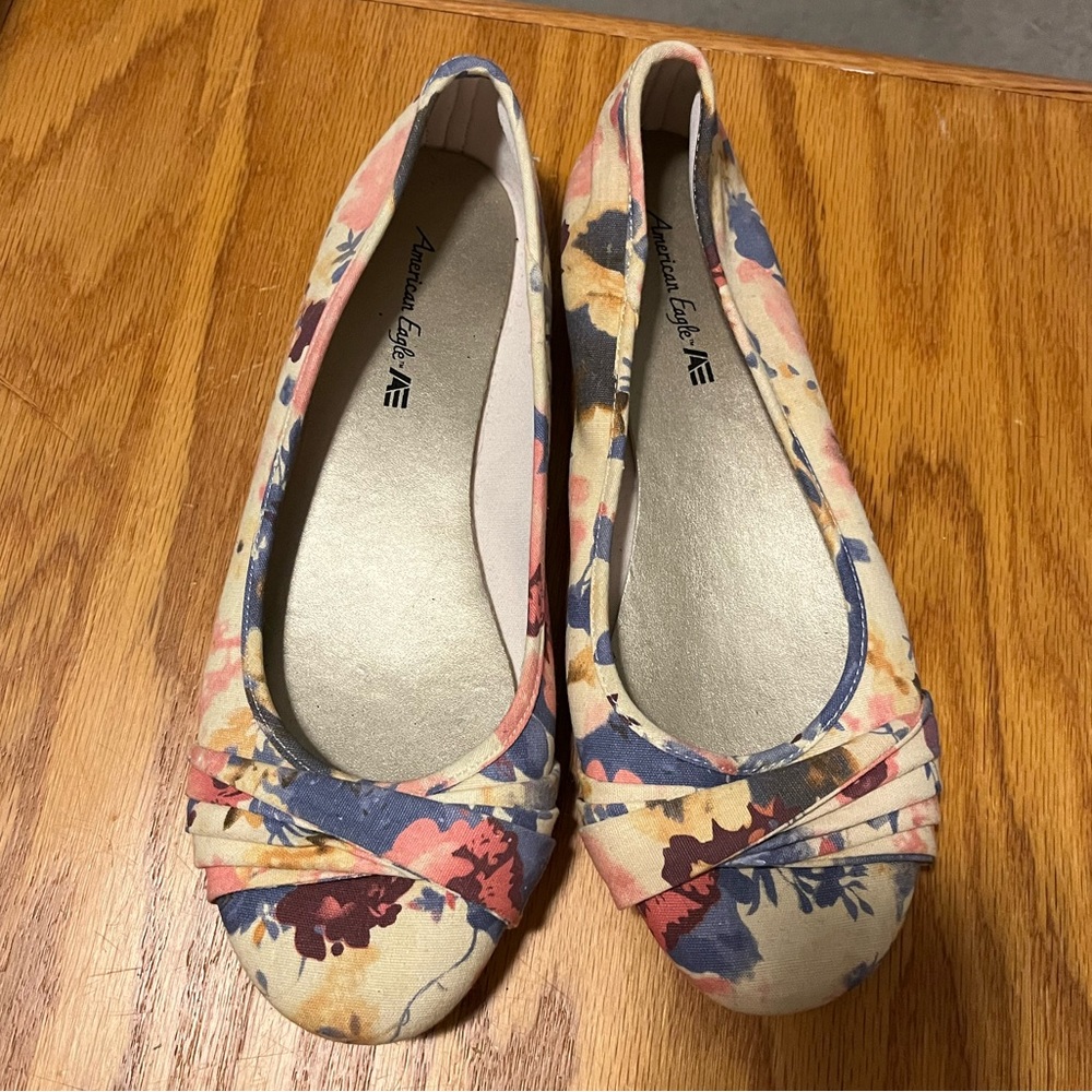 Floral ballet flats Size 10